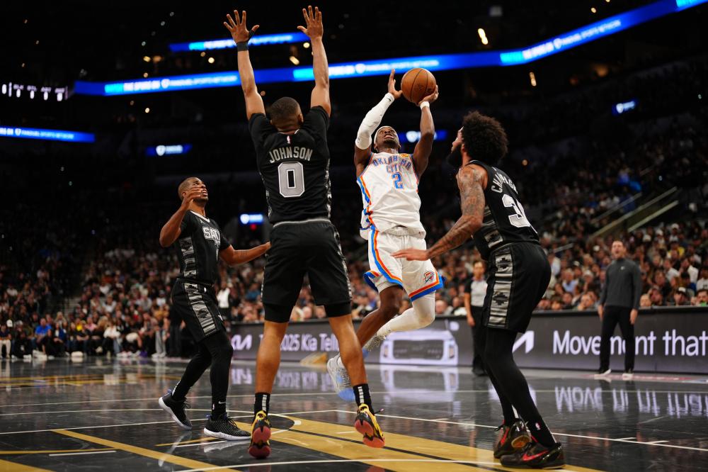 安赛龙在刚 安赛龙在刚