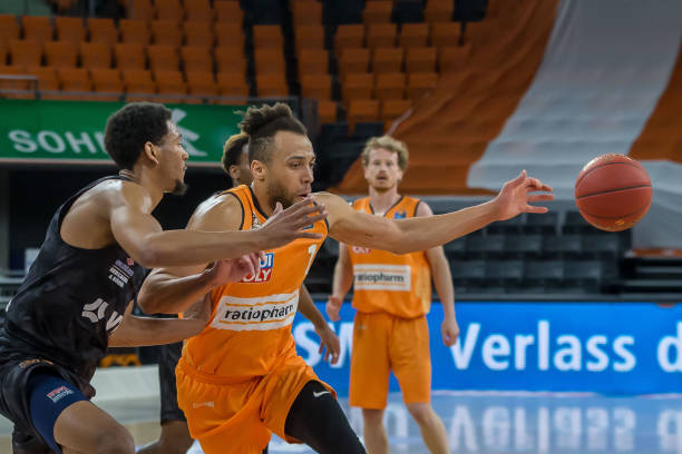 的竞争中 的竞争中