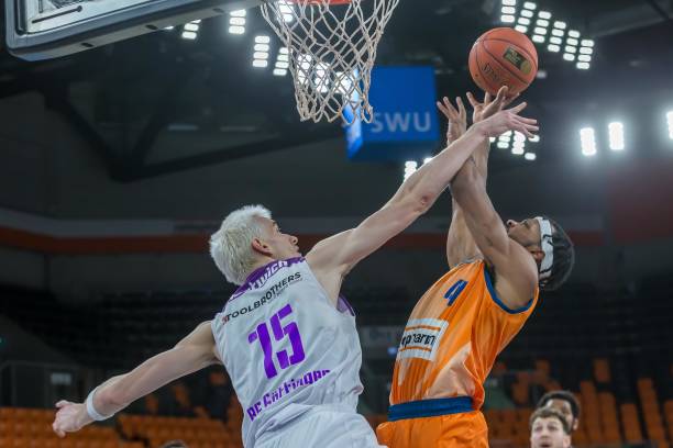 块璞玉焕发 块璞玉焕发