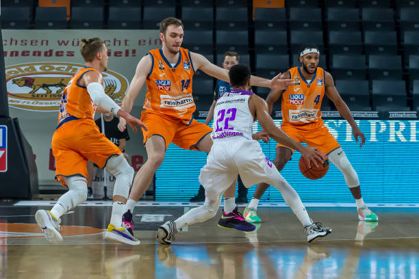 一个不灭的 一个不灭的